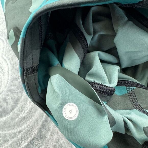 Womens Lululemon Base Pace High-Rise Crop - Picture 6 of 6